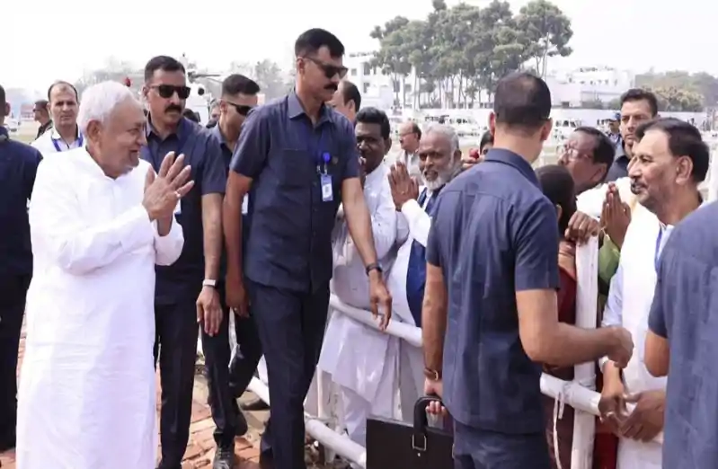 सीएम की कुर्सी छोड़ेंगे नीतीश कुमार लेकिन रूतबा बढ़ेगा, Z+ के साथ SSG कवर भी रहेगा, स्पेशल कमांडो होंगे तैनात नीतीश कुमार