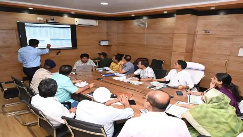 हाई स्पीड कॉरिडोर की DPR पर मंथन, पाकुड़ के ये 21 गांव होंगे प्रभावित हाई स्पीड कॉरिडोर की DPR पर मंथन, पाकुड़ के ये 21 गांव होंगे प्रभावित