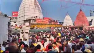 भोलेनाथ की भक्ति से नये साल का आगाज, बाबा बैद्यनाथ और बासुकीनाथ धाम में लगा भक्तों का तांता 