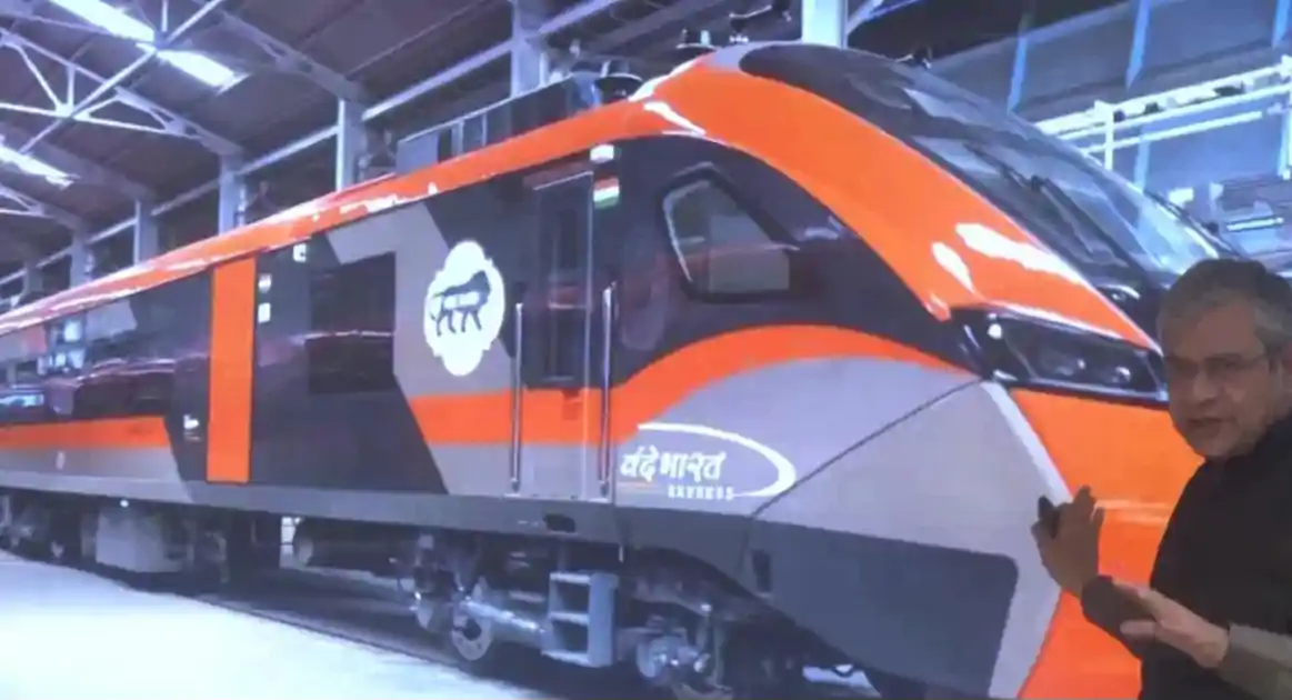 गुवाहाटी-कोलकाता के बीच चलेगी पहली 'वंदे भारत' स्लीपर ट्रेन, PM मोदी दिखाएंगे हरी झंडी