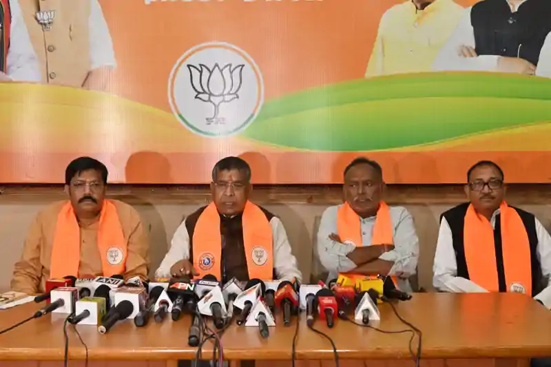 जमशेदपुर हत्याकांड पर भाजपा का हमला, दोषी पुलिसकर्मियों पर केस दर्ज करने की मांग, मशाल जुलूस और बंद का ऐलान