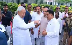 CM पद से इस्तीफे के बाद नीतीश कुमार ने बुलाई बड़ी बैठक, पटना में JDU का शक्ति प्रदर्शन, कुछ बड़ा होगा?