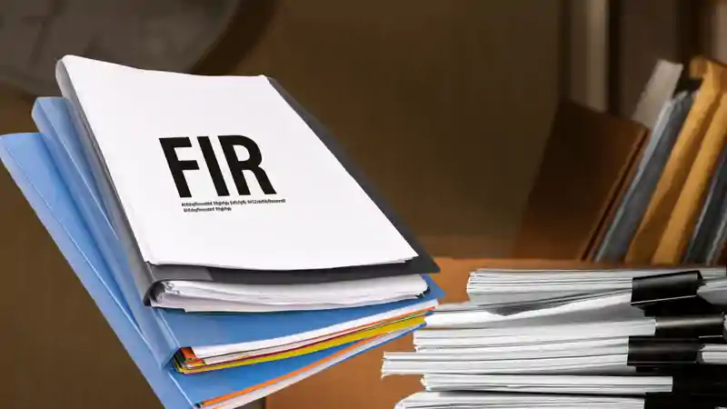 64 डिसमिल जमीन के सौदे पर बवाल, मालिकाना हक को लेकर दर्ज हुई प्राथमिकी 64 डिसमिल जमीन के सौदे पर बवाल, मालिकाना हक को लेकर दर्ज हुई प्राथमिकी