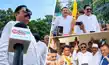 JDU के अनंत सिंह हुए बागी! खुली जीप में सवार होकर अनुज सिंह के नामांकन पहुंच गए बाहुबली विधायक-JDU's Anant Singh turns rebel! The strongman MLA arrived at Anup Singh's nomination filing in an open jeep JDU के अनंत सिंह हुए बागी! खुली जीप में सवार होकर अनुज सिंह के नामांकन पहुंच गए बाहुबली विधायक-JDU's Anant Singh turns rebel! The strongman MLA arrived at Anup Singh's nomination filing in an open jeep