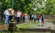 चौबीस घंटे से लापता था अधेड, तालाब में मिला शव- Middle-aged man missing for 24 hours; body found in pond चौबीस घंटे से लापता था अधेड, तालाब में मिला शव- Middle-aged man missing for 24 hours; body found in pond
