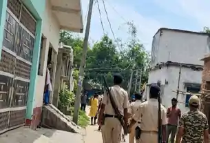 मोतिहारी में जहरीली शराब का कहर, एक की मौत, कई लोगों की आंखों की रोशनी गई, अस्पताल में भर्ती