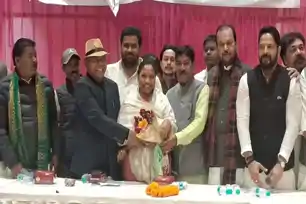 नगर निकाय चुनाव में कांग्रेस ने रमा खलखो को दिया समर्थन, कल करेंगी नामांकन 