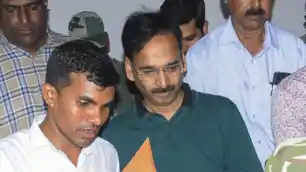 IAS विनय चौबे के परिजनों के खातों में संदिग्ध लेनदेन, ACB की जांच में मनी ट्रेल का खुलासा 