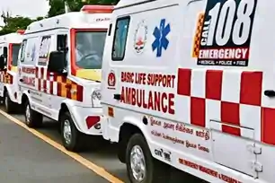 वेतन बकाया से बेहाल 108 एंबुलेंस कर्मी, त्योहार बीते पर भी नहीं मिला नवंबर–दिसंबर का भुगतान