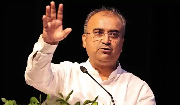 मंत्री पति के कर्ज तले दबी पत्नी, 22 लाख रुपये लिया ,  बैंक से भी लिया लोन, 'प्रॉपर्टी' के दाम गिरे 