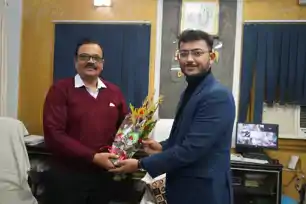 धालभूम को मिला नया SDO , 2023 बैच के IAS अर्नव मिश्रा ने संभाला कार्यभार