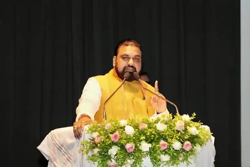 मंत्री, अफसर सब जाएंगे जेल, सीएम सम्राट चौधरी के ऐलान से मचा हड़कंप मंत्री, अफसर सब जाएंगे जेल, सीएम सम्राट चौधरी के ऐलान से मचा हड़कंप