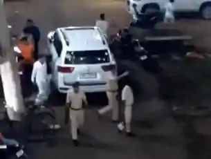 दुलारचंद यादव मर्डर केस में पुलिस की बड़ी कार्रवाई, अनंत सिंह आधी रात को बाढ़ से गिरफ्तार, 150 से ज्यादा पुलिसकर्मी घर पहुंचे