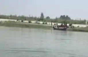 बागमती : शिवहर नदी में पलटी 25 महिलाओं से भरी नाव, बचाव कार्य जारी 