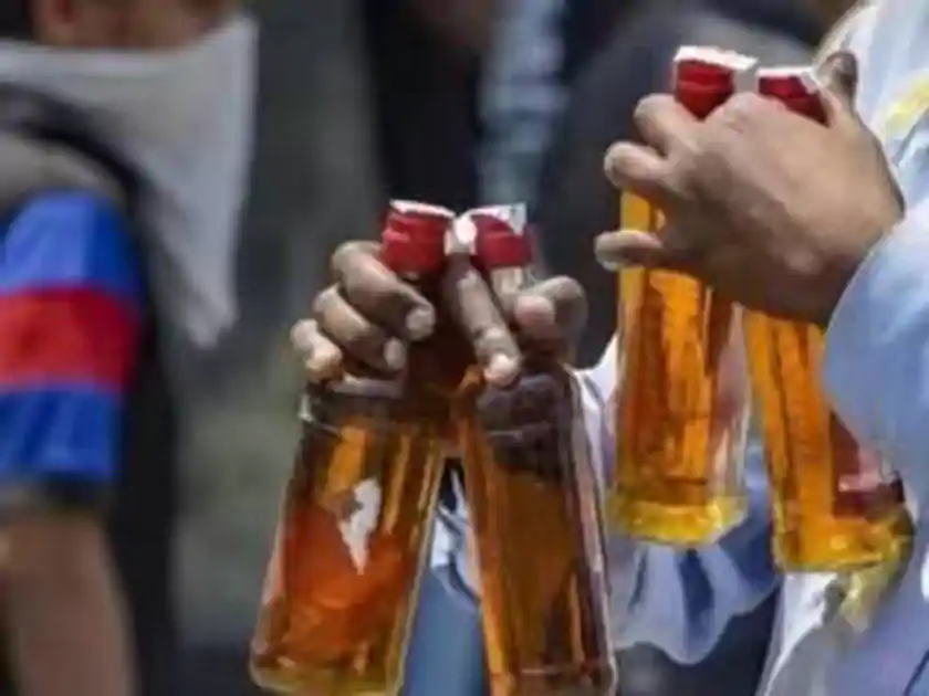 पूर्वी चंपारण में जहरीली शराब पीने से 4 की मौत, तस्कर परिवार गिरफ्तार