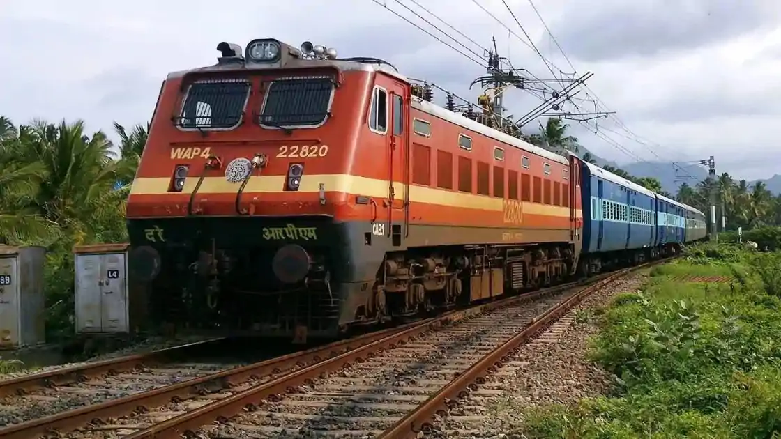 यात्रीगण कृपया ध्यान दें! अलेप्पी-धनबाद एक्सप्रेस समेत कई ट्रेनों के मार्ग और संचालन में बदलाव, जानें 