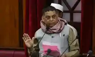 जेडीयू MLC नीरज कुमार ने अपनी ही सरकार को घेरा, गार्डिनर रोड अस्पताल में एक साल से बंद अल्ट्रासाउंड पर उठाए सवाल