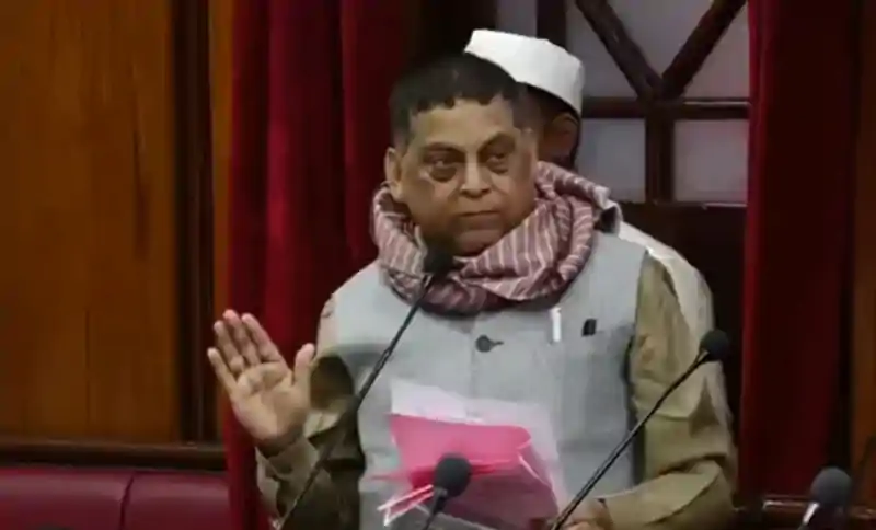 जेडीयू MLC नीरज कुमार ने अपनी ही सरकार को घेरा, गार्डिनर रोड अस्पताल में एक साल से बंद अल्ट्रासाउंड पर उठाए सवाल Neeraj kumar