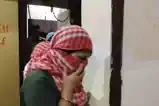 फ्लैट में चल रहा था गंदा धंधा, अलग अलग राज्यों की लडकियां मिली