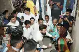 भरत तिवारी एनकाउंटर मामला: पीडित परिवार से मिले चिराग, हिम्मत रखने का दिलाया भरोसा