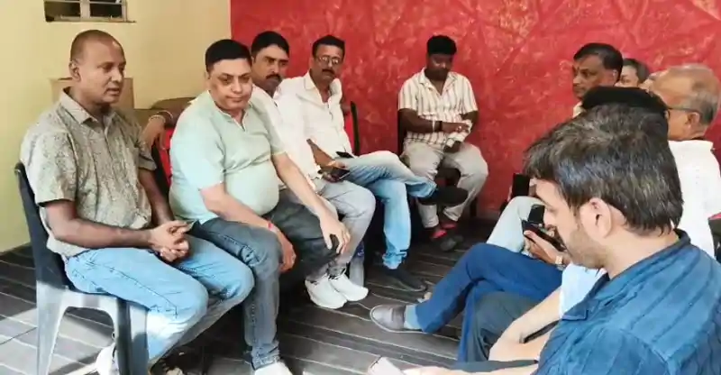 चोरी की दवा बेचने वाला कर्मी पकडाया, संचालकों की मांग, चोरी की दवा खरीदने वालों पर हो कार्रवाई