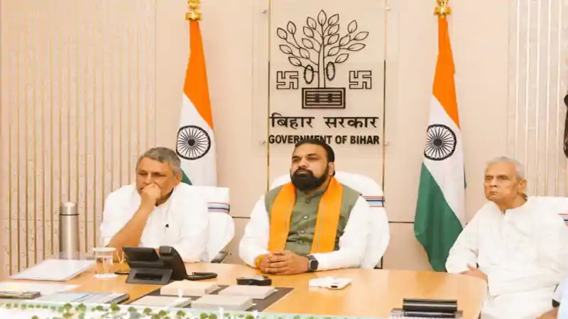 सम्राट कैबिनेट में 13 एजेंडों पर लगी मुहर, मधुबनी को बड़ा तोहफा, चिकित्सा के लिए आय सीमा में बढ़ोतरी सम्राट कैबिनेट में 13 एजेंडों पर लगी मुहर, मधुबनी को बड़ा तोहफा, चिकित्सा के लिए आय सीमा में बढ़ोतरी