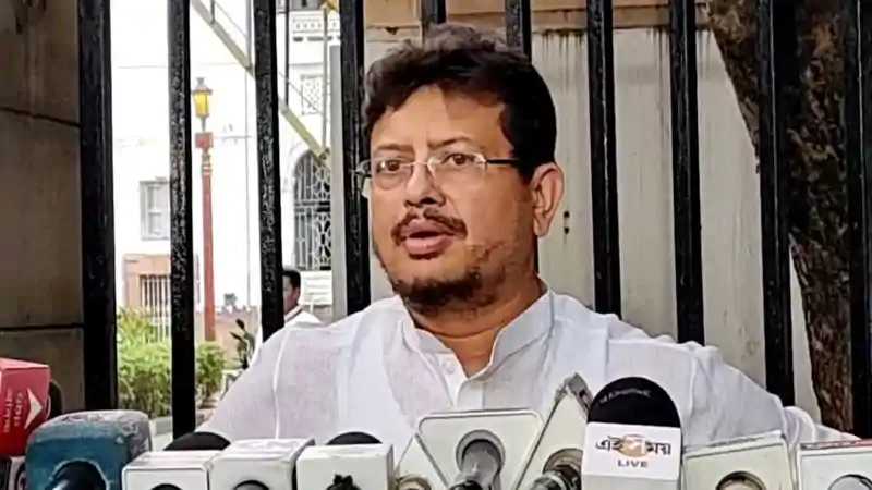 पश्चिम बंगाल की राजनीति में बड़ा उलटफेर! TMC के बागी गुट को मिली मान्यता, ऋतब्रत बनर्जी बने नेता प्रतिपक्ष पश्चिम बंगाल की राजनीति में बड़ा उलटफेर! TMC के बागी गुट को मिली मान्यता, ऋतब्रत बनर्जी बने नेता प्रतिपक्ष