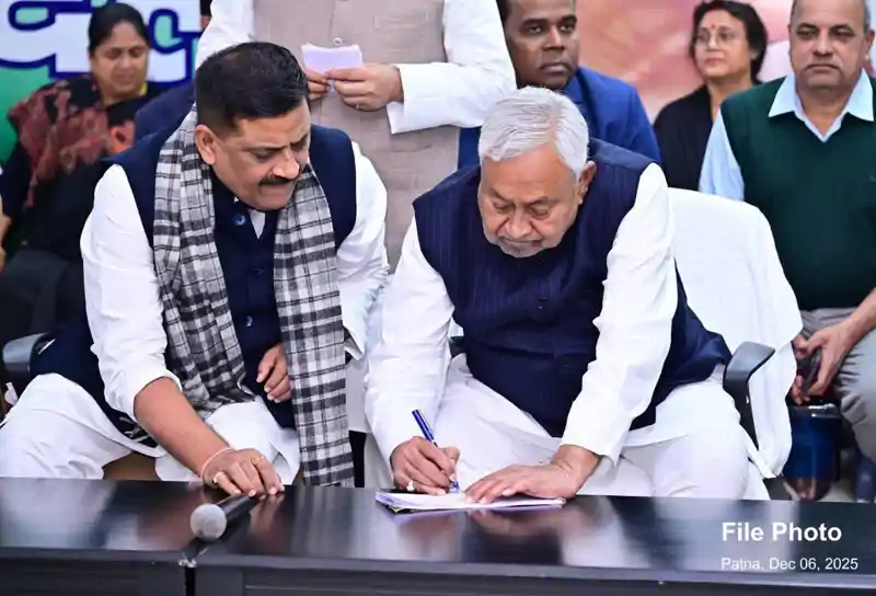 नीतीश कुमार की पार्टी ने रचा इतिहास, 6 महीने में जेडीयू ने 1 करोड़ सदस्य का बनाया रिकॉर्ड नीतीश कुमार की पार्टी ने रचा इतिहास, 6 महीने में जेडीयू ने 1 करोड़ सदस्य का बनाया रिकॉर्ड