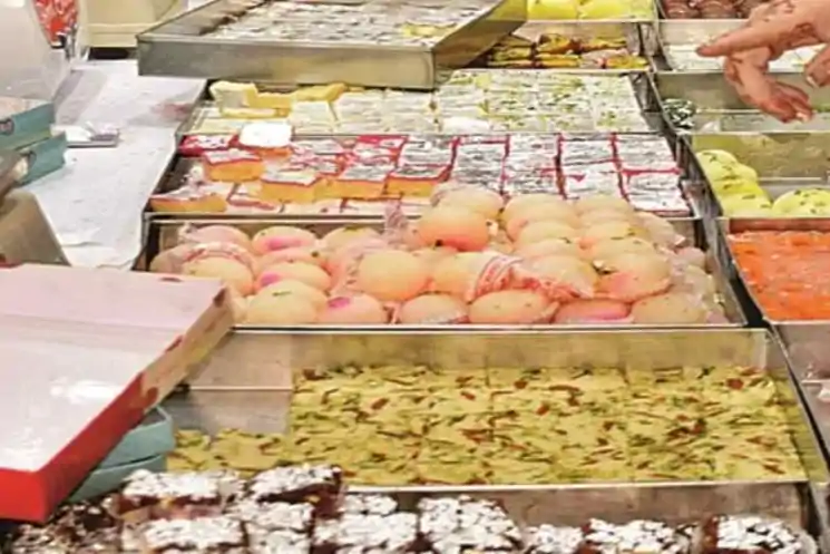 होली से पहले मिलावटखोरों पर शिकंजा, खाद्य सुरक्षा टीम सक्रिय