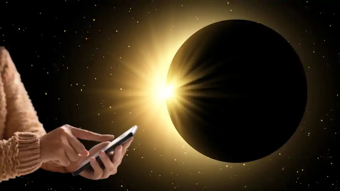 फाल्गुन पूर्णिमा पर साल का पहला चंद्रग्रहण आज, स्नान-दान का विशेष महत्व; महावीर मंदिर 7 घंटे रहेगा बंद