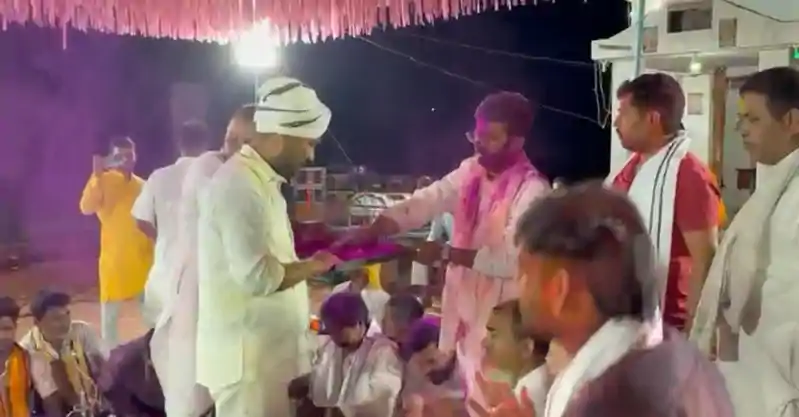 बक्सर के सिमरी में होली का जश्न, खूब झूमे रोहित कुमार सिंह Rohit singh