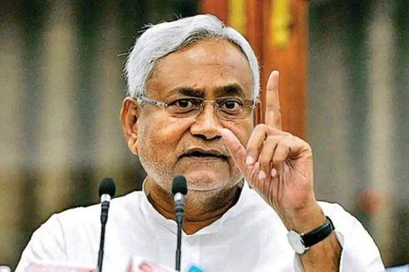 दिवाली गिफ्ट: 10 लाख कर्मचारियों का DA 3% बढ़ा, छात्रों की स्कॉलरशिप हुई दोगुनी नीतीश कुमार