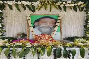 दुमका में दिशोम गुरु को नमन, पहली पुण्यतिथि पर उमड़ा जनसैलाब