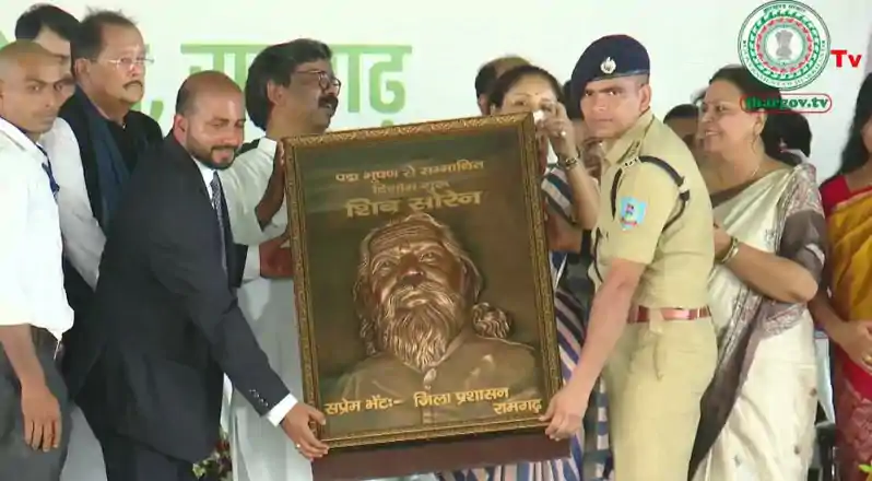 'सरकार की आंख भी है, नाक भी है, हाथ भी है'... JPSC मामले पर CM हेमंत का बड़ा बयान 'सरकार की आंख भी है, नाक भी है, हाथ भी है'... JPSC मामले पर CM हेमंत का बड़ा बयान