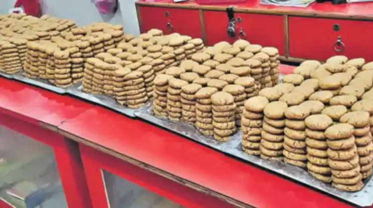 देवघर श्रावणी मेले में पेड़ों में भारी मिलावट, जांच में हुआ खुलासा 