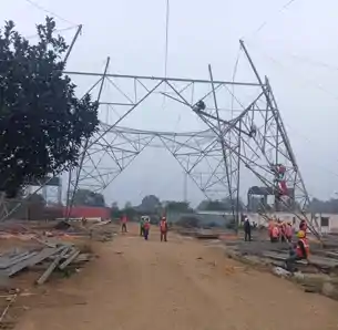 अदाणी ने शुरू किया ‘लाइट इंडिया प्रोजेक्ट’, अब बिजली टावर निर्माण के लिये मिलेगी प्रोफेशनल ट्रेनिंग