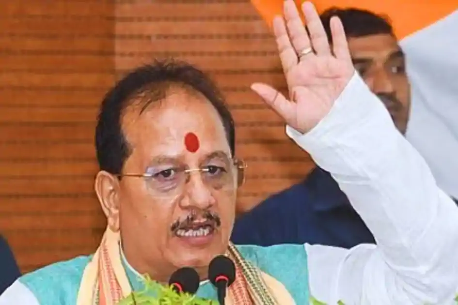 ऑनलाइन और स्पीड पोस्ट के जरिए रोज़ाना 500 जमीन से जुड़ी शिकायतें सचिवालय पहुंच रहीं