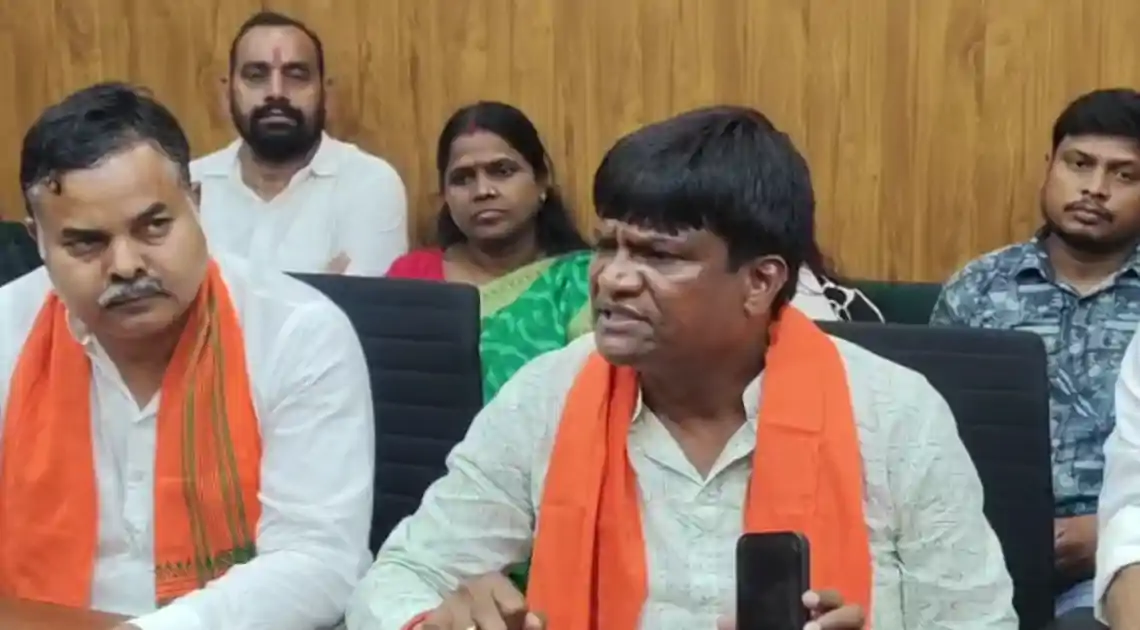 सांसद ढुल्लु महतो को मिली धमकी ! गैंगस्टर प्रिंस खान पर आरोप, सांसद ने कानून-व्यवस्था पर उठाए सवाल