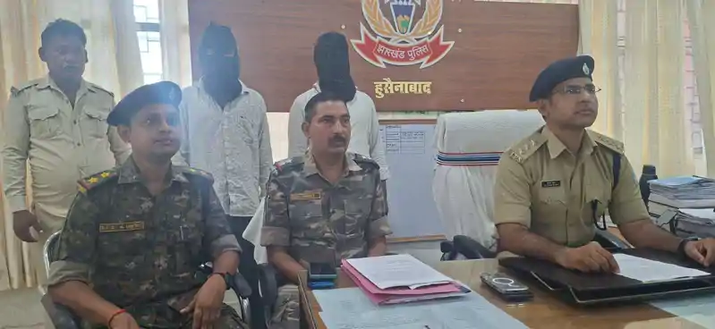 मोटर चोरी करने वाले गिरोह का भंडाफोड़, बोलेरो समेत चार मोटर बरामद