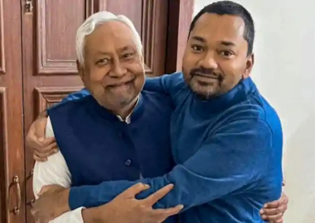 CM पद छोड़ सकते हैं नीतीश? राज्यसभा जाने की अटकलें तेज, 6 घंटे चली बैठक, विजय चौधरी बोले– अंतिम फैसला CM ही लेंगे-