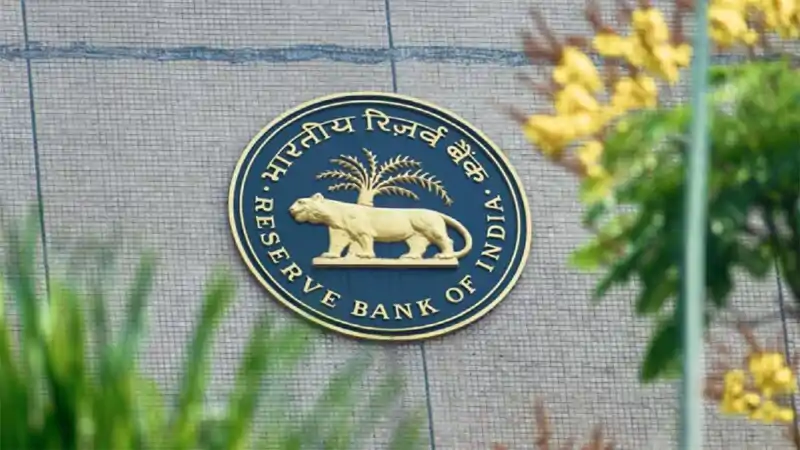 RBI ने की तैयारी, भारत में जल्द मिल सकते हैं प्लास्टिक से बने नोट RBI ने की तैयारी, भारत में जल्द मिल सकते हैं प्लास्टिक से बने नोट