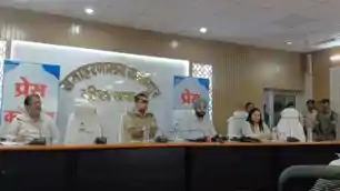 बाढ़ आपदा को लेकर DM-SSP ने की बैठक, राहत व बचाव कार्यों की दी गई जानकारी बाढ़ आपदा को लेकर DM-SSP ने की बैठक, राहत व बचाव कार्यों की दी गई जानकारी