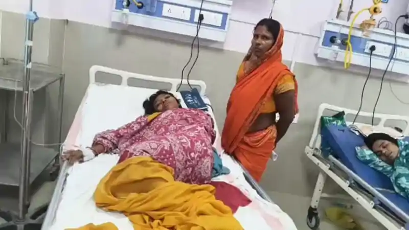 इंस्टाग्राम पर फोटो लगाने का विरोध, सोए पति-पत्नी को मारी गोली, जांच में जुटी पुलिस इंस्टाग्राम पर फोटो लगाने का विरोध, सोए पति-पत्नी को मारी गोली, जांच में जुटी पुलिस