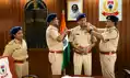 पुलिस में पदोन्नति का जश्न, एसपी ने वर्दी पर सजाए स्टार