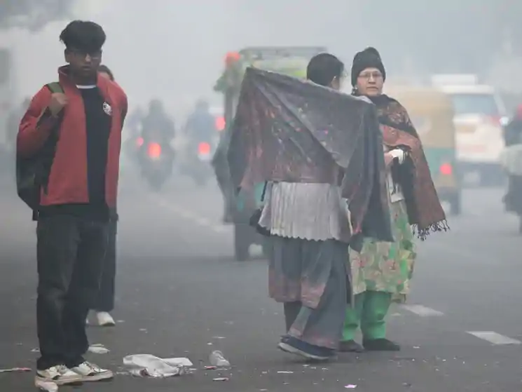 बिहार में बर्फीली हवाओं का कहर, 28 जिलों में कोल्ड डे और घने कोहरे का अलर्ट