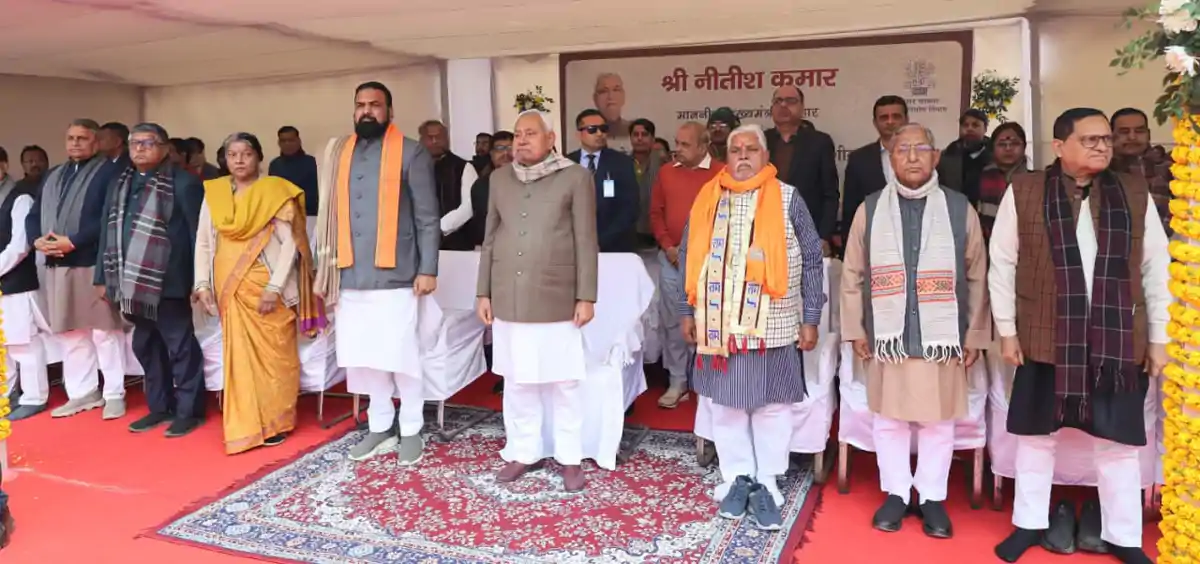 पूर्व उप मुख्यमंत्री पद्मभूषण स्व० सुशील कुमार मोदी की जयंती समारोह में शामिल हुये मुख्यमंत्री, आदमकद प्रतिमा का किया अनावरण