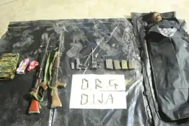 छत्तीसगढ़ : दंतेवाड़ा-बीजापुर सीमा पर सुरक्षाबलों की बड़ी कार्रवाई, 5 लाख का इनामी नक्सली राजेश पुनेम ढेर