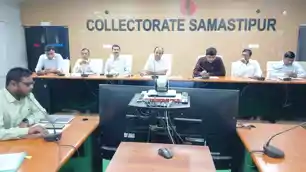 बिहार एमएलसी चुनाव को लेकर घमासान तेज, तैयारियों को लेकर डीएम ने की समीक्षा बिहार एमएलसी चुनाव को लेकर घमासान तेज, तैयारियों को लेकर डीएम ने की समीक्षा