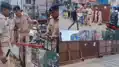 पटना में बिहार दरोगा अभ्यर्थियों का बड़ा मार्च, पुलिस ने लगाए कंटीले तार