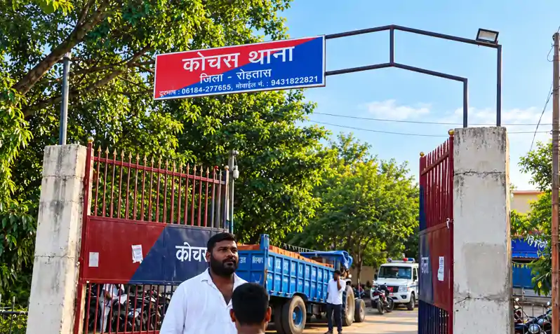 पांच वर्षीय मासूम का कान्हा बनना पड़ा भारी, ऐसे हुई मौत, पसरा मातम पांच वर्षीय मासूम का कान्हा बनना पड़ा भारी, ऐसे हुई मौत, पसरा मातम